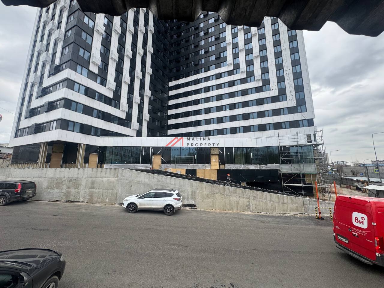 Продажа торгового помещения в ЖК "Аист"