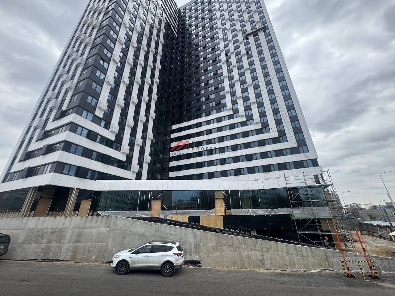 Продажа торгового помещения в ЖК "Аист"