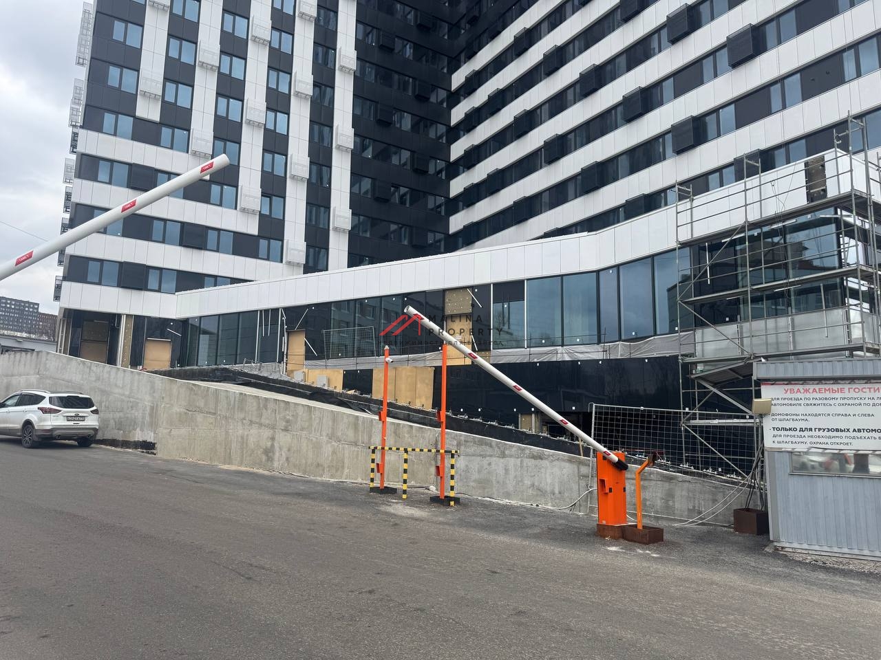 Продажа торгового помещения в ЖК "Аист"