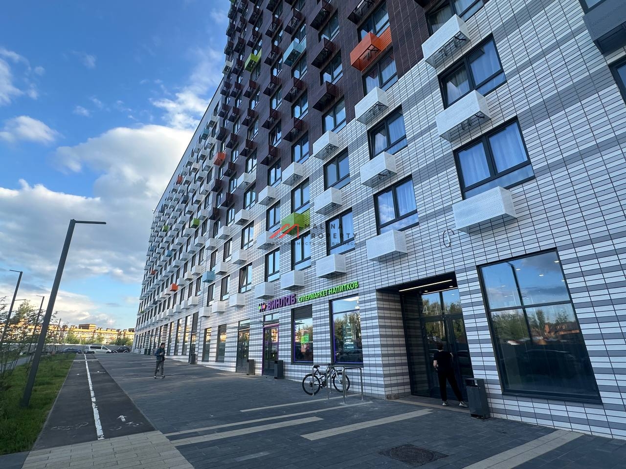 Продажа помещения с Винлаб в ЖК "Бунинские Луга"