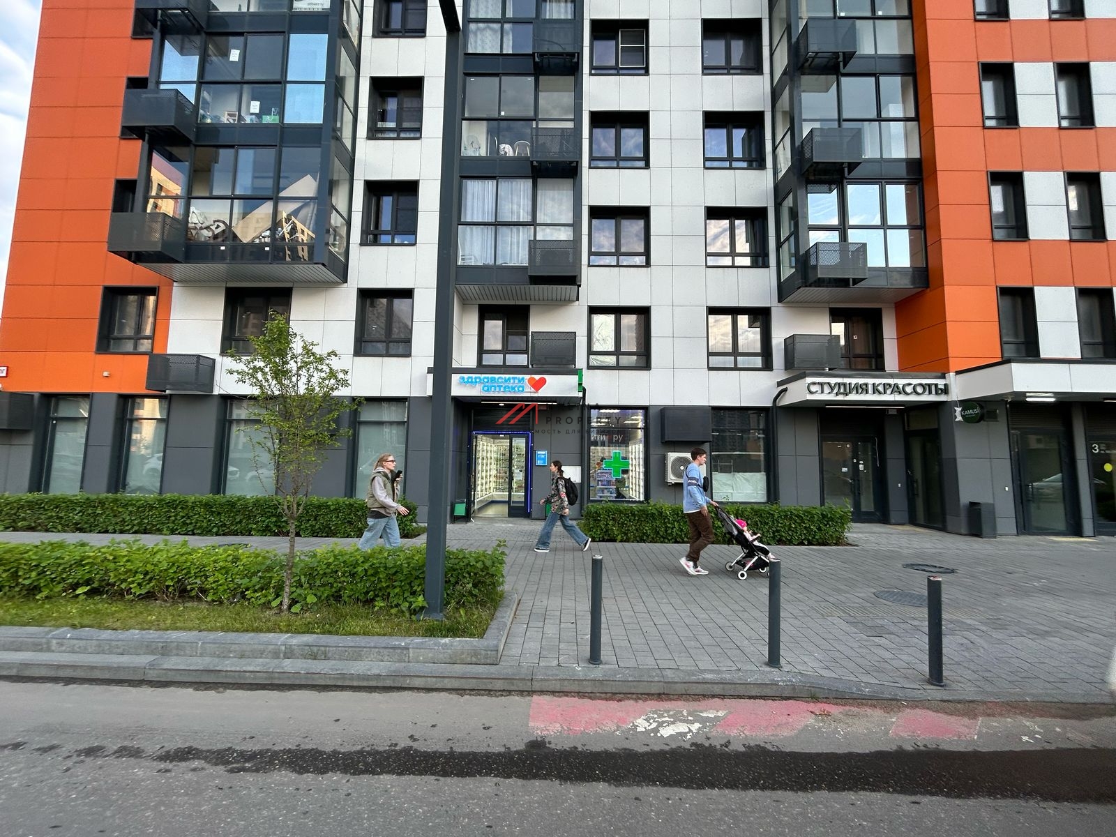 Помещение с сетевой аптекой в ЖК Митинский лес