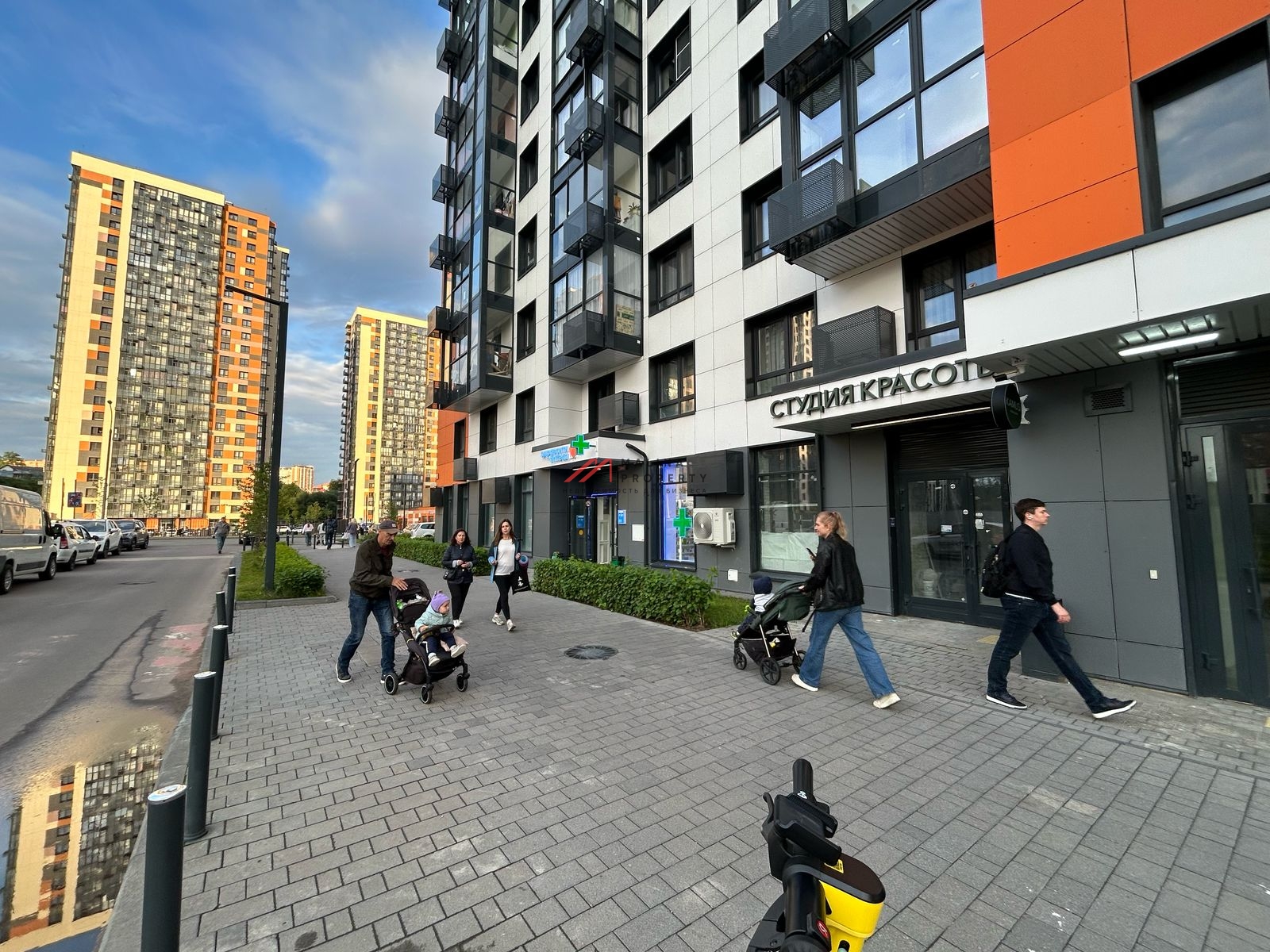 Помещение с сетевой аптекой в ЖК Митинский лес