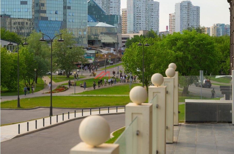 Продажа торгового помещения в жилом комплексе  Full House