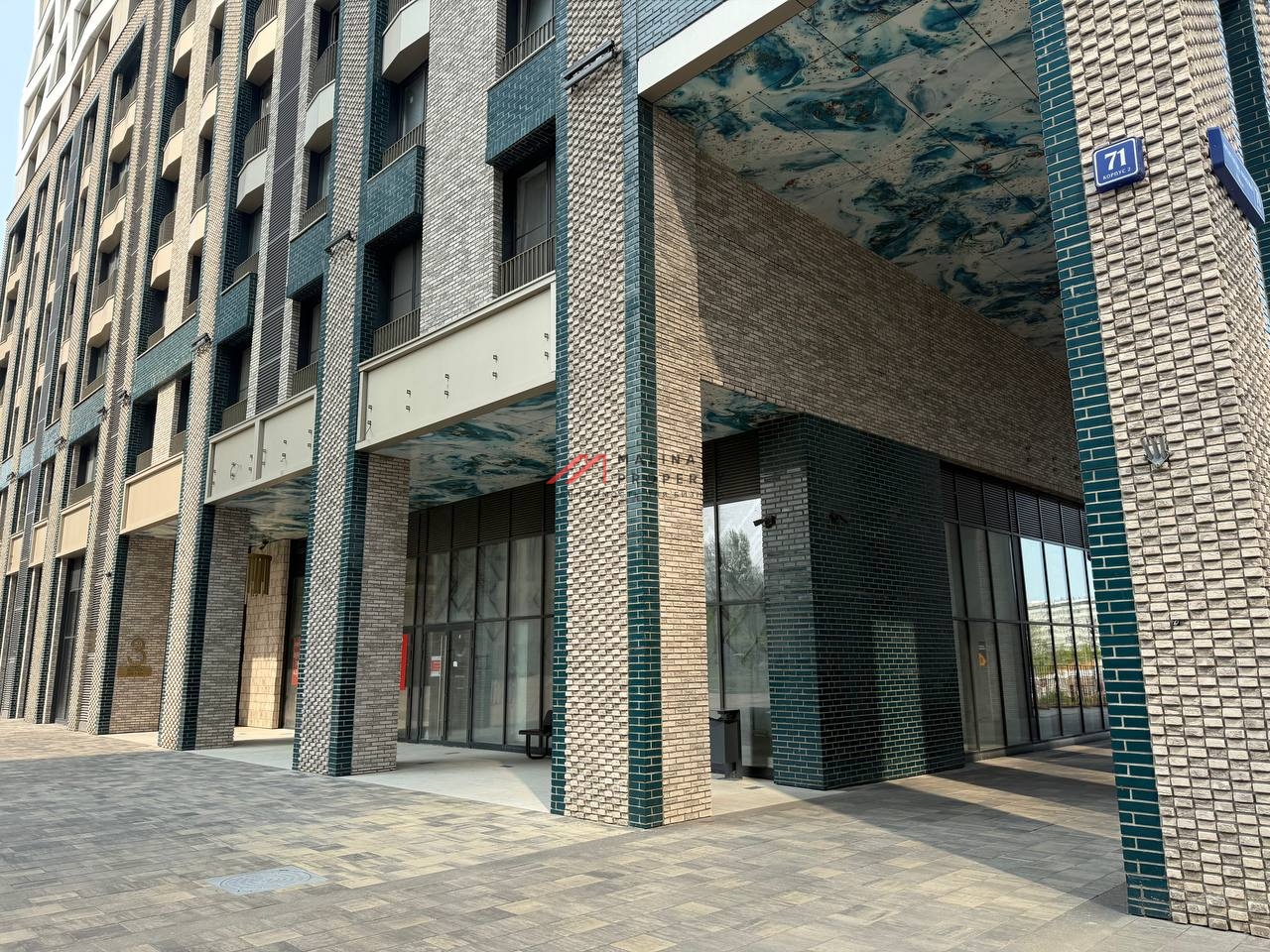 Продажа торгового помещения в жилом комплексе "EVER"