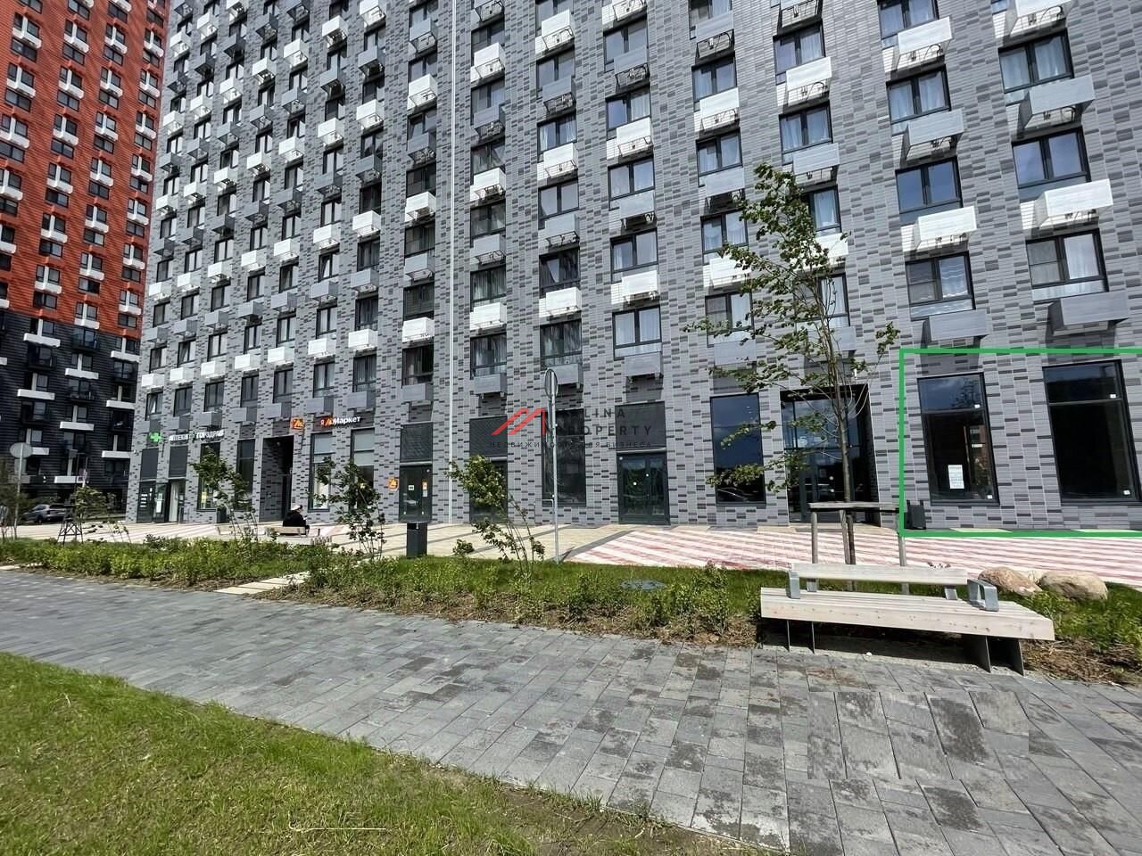 Аренда торгового помещения в ЖК "Саларьево парк" 
