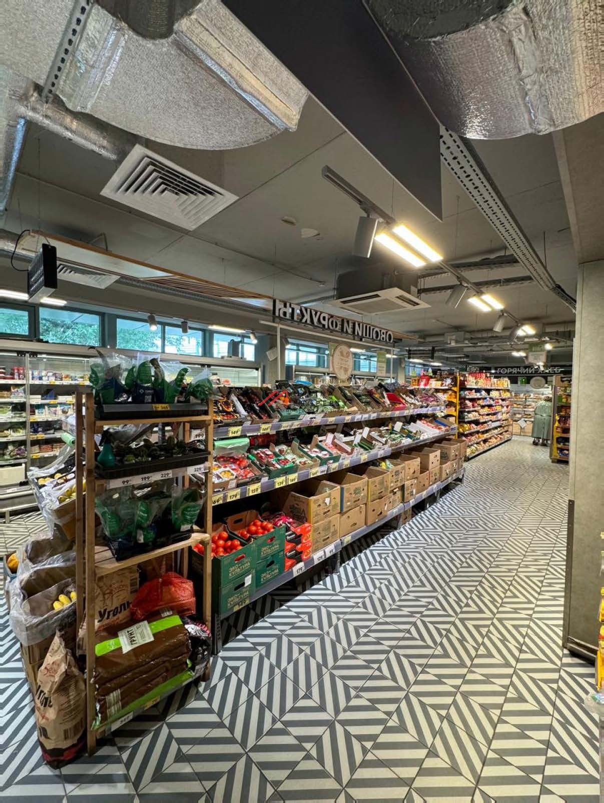 Продажа помещения с супермаркетом Пятерочка