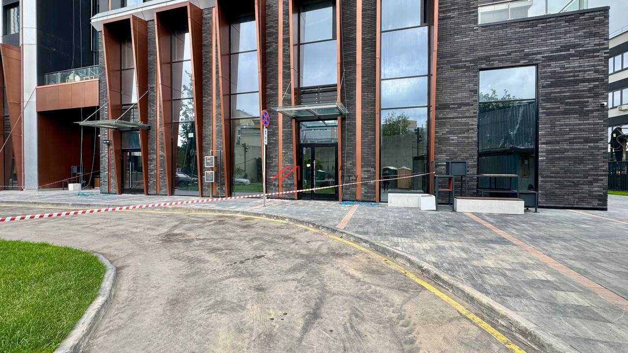 Продажа торгового помещения с сетевым арендатором