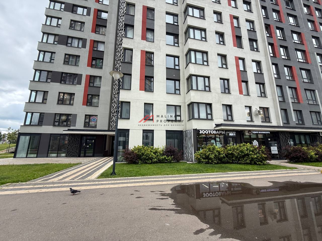 Продажа  помещения в центре жилого комплекса