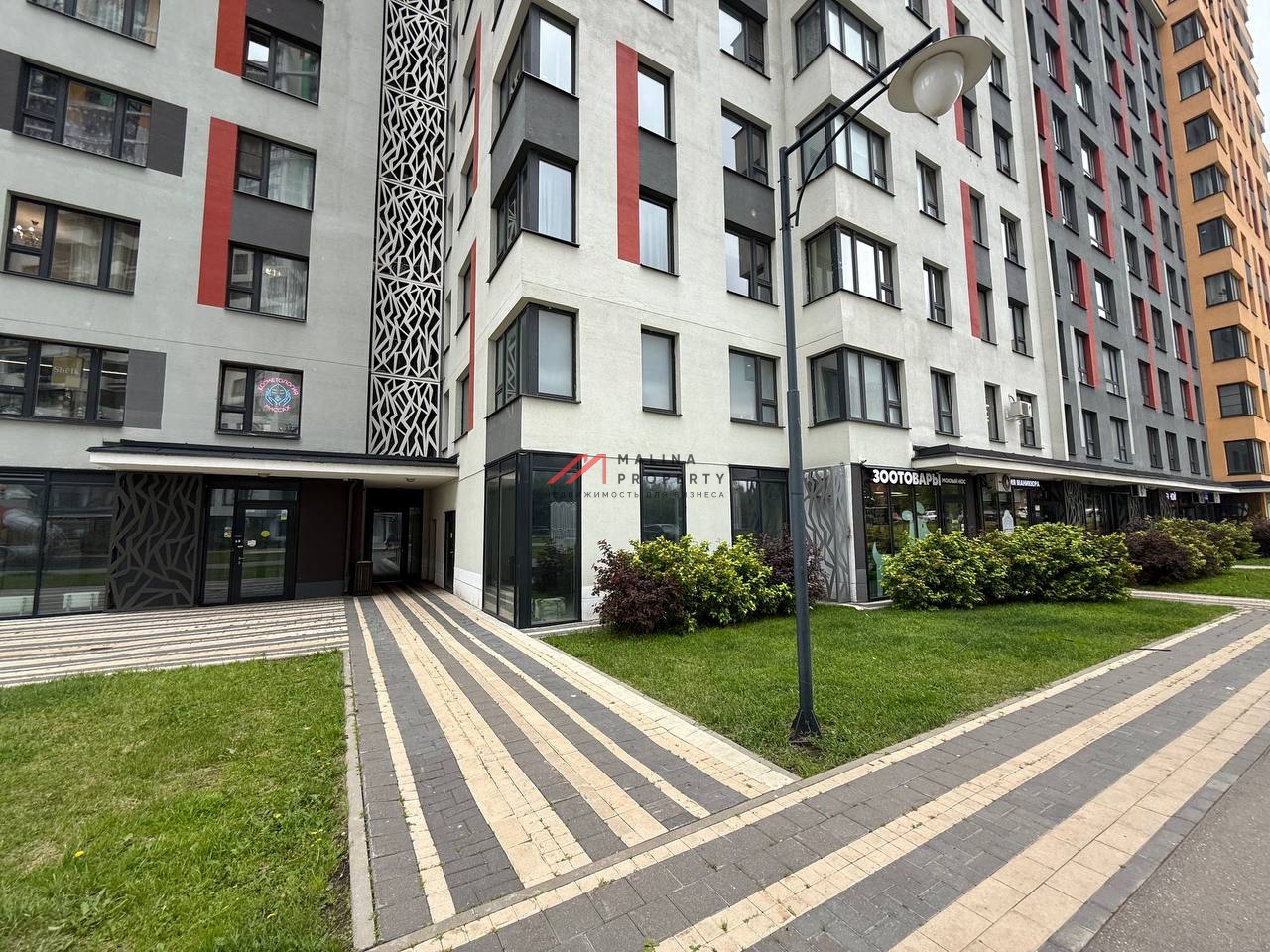 Продажа  помещения в центре жилого комплекса