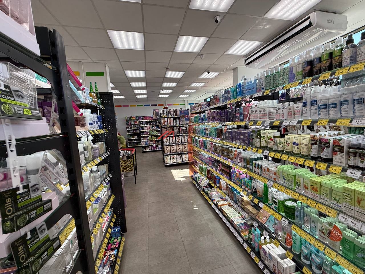 Продажа торгового помещения с арендатором Улыбка радуги