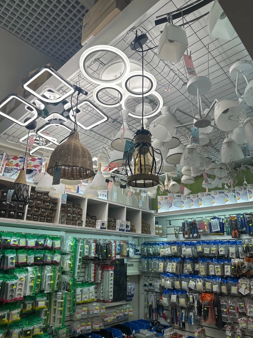 Продажа торгового помещения на Сходненской