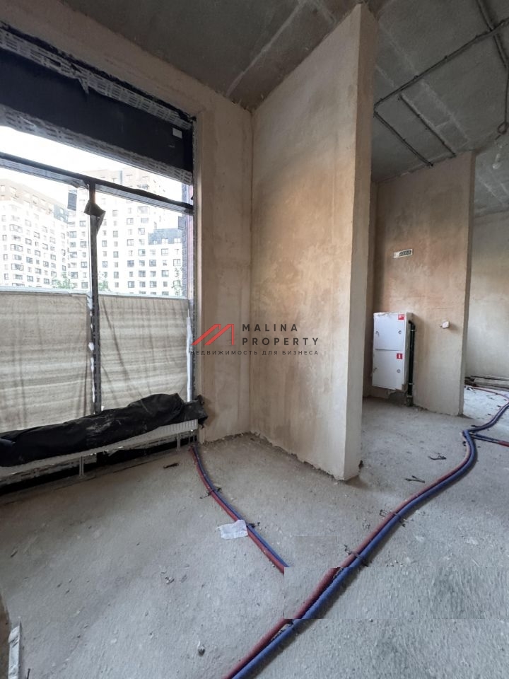 Продажа торгового помещения в ЖК "Новые Ватутинки, мкр. Центральный"