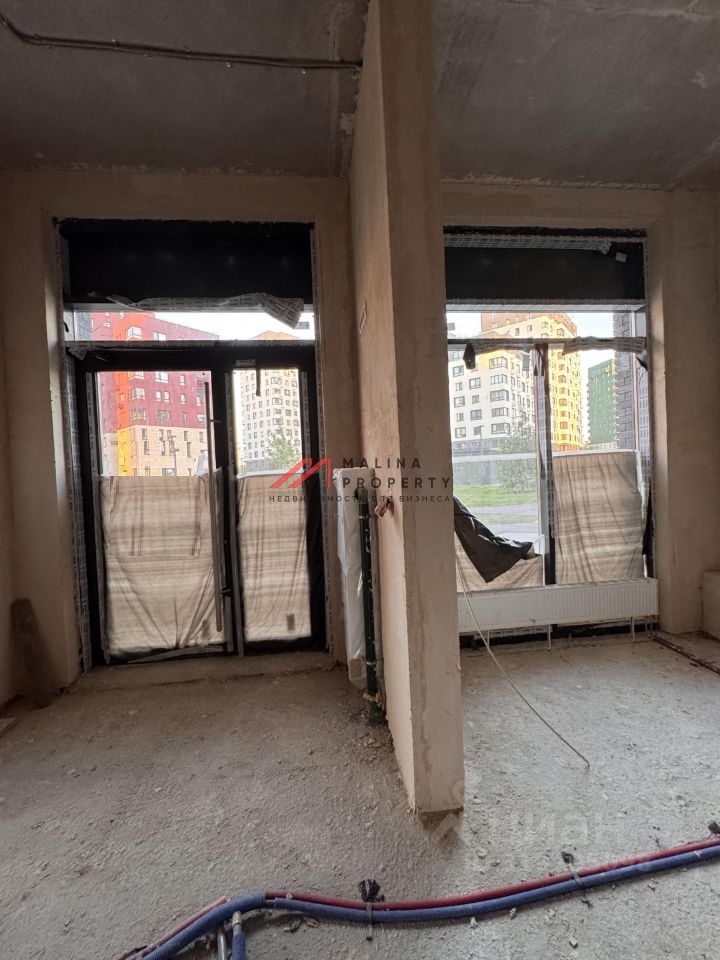 Продажа торгового помещения в ЖК "Новые Ватутинки, мкр. Центральный"