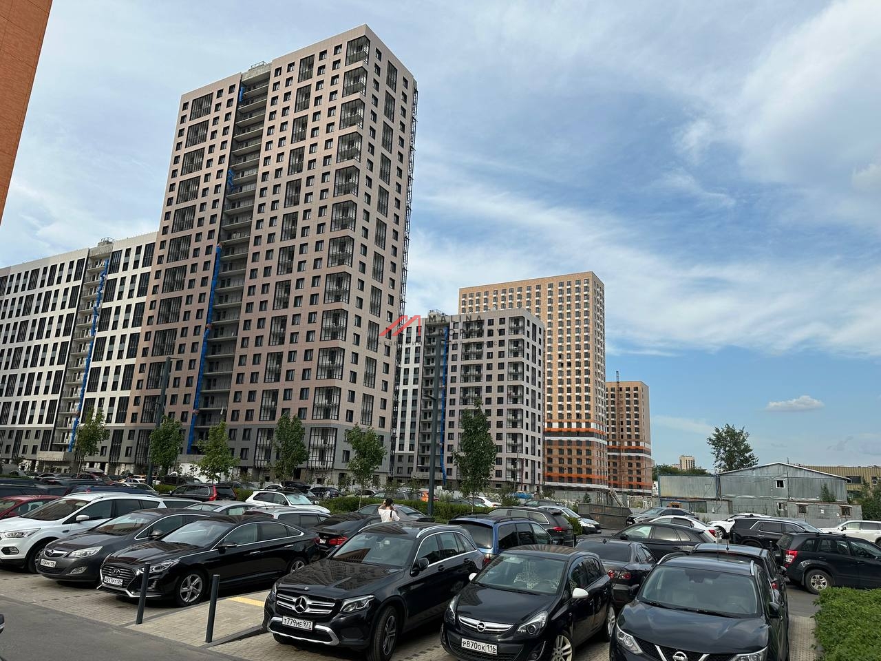 Продажа помещения в ЖК "Люблинский парк" с арендатором аптека