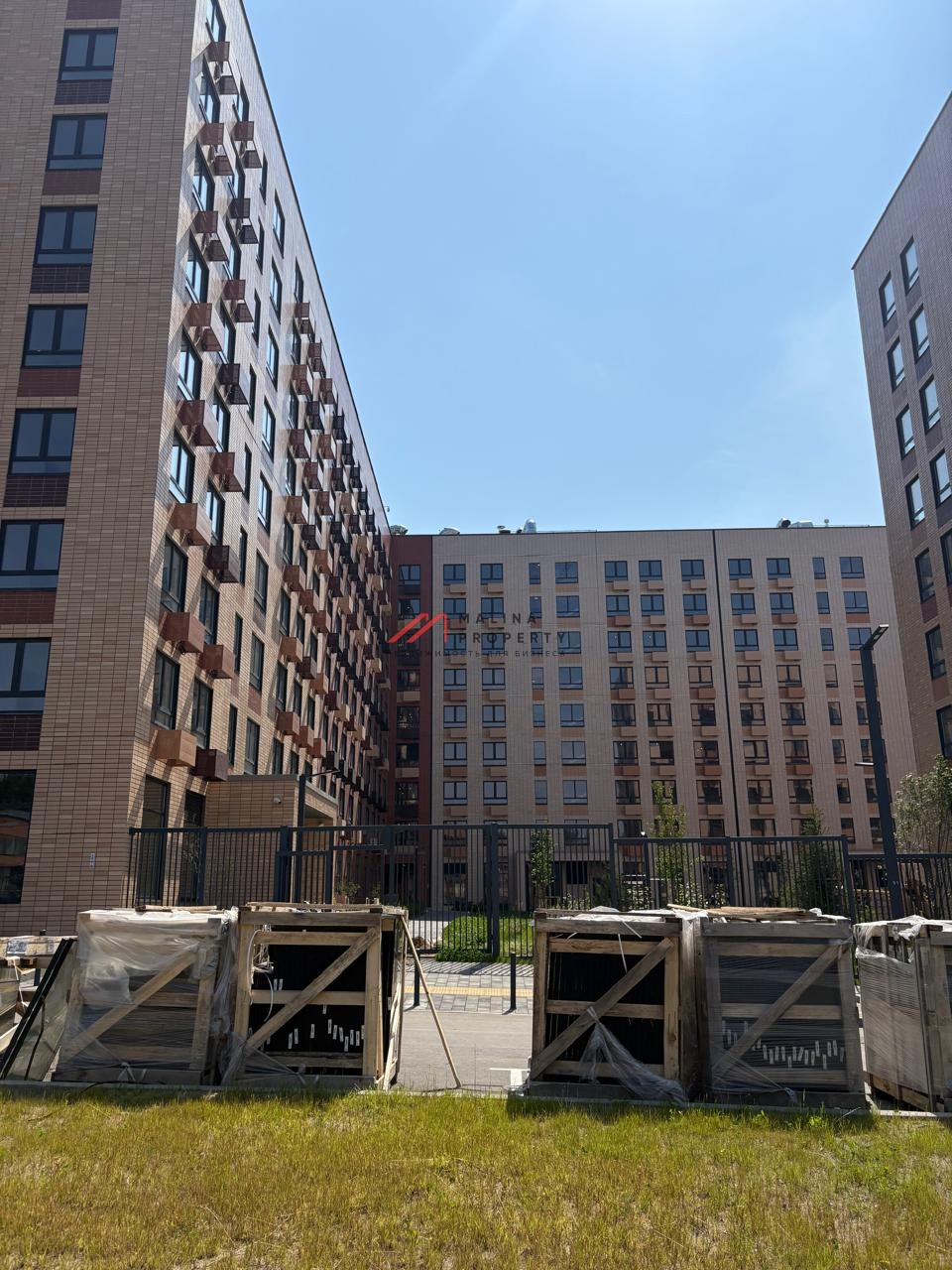 Продажа торгового помещения в ЖК Середневский лес