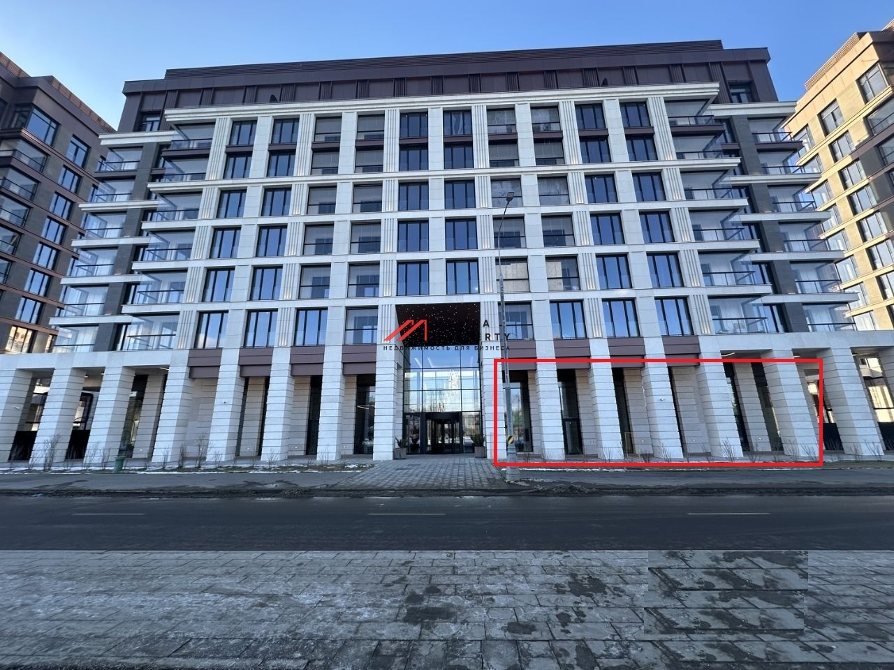 Аренда торгового помещения в жилом комплексе "Остров"