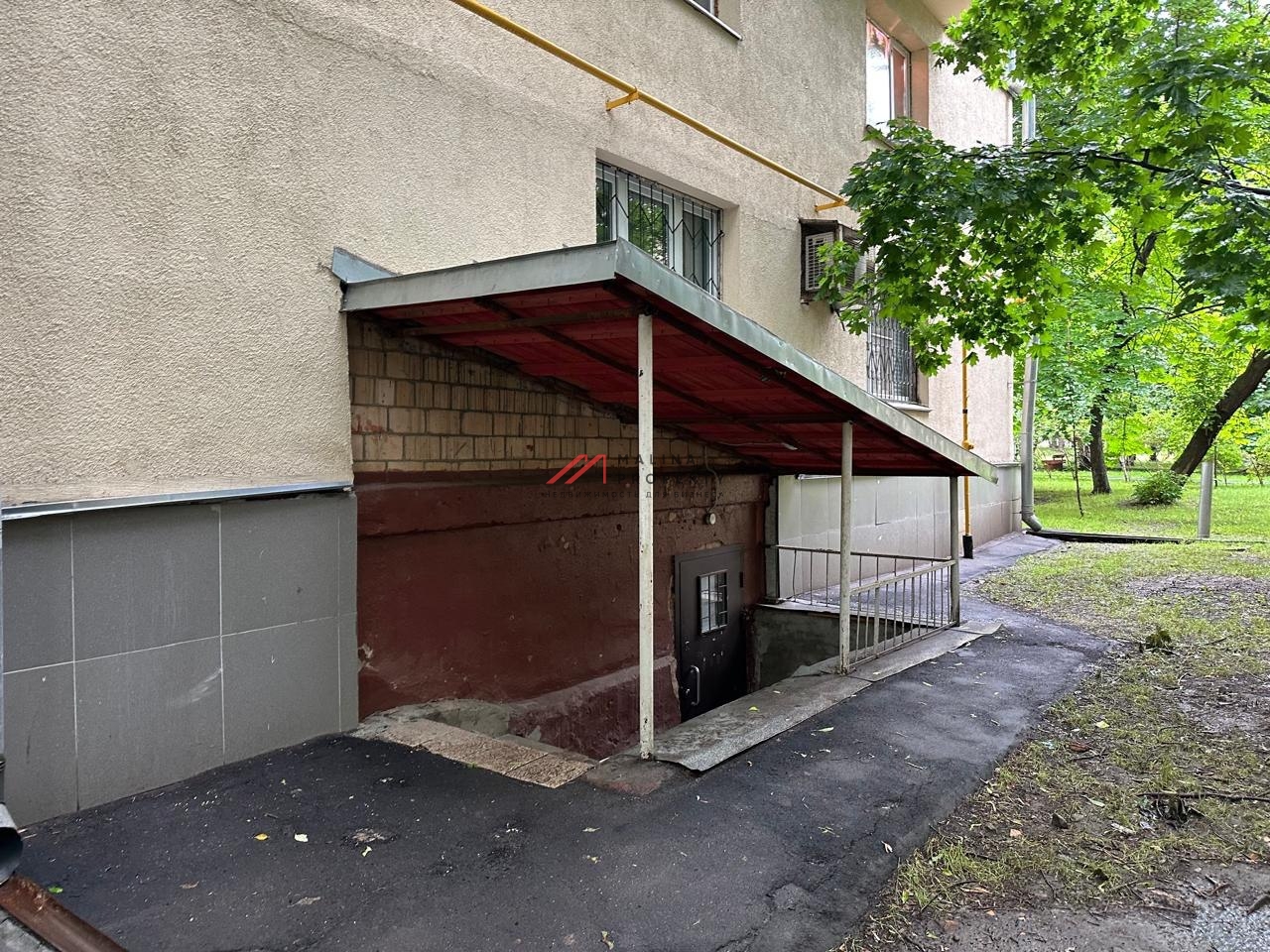 Аренда торгового помещения на Никитинской