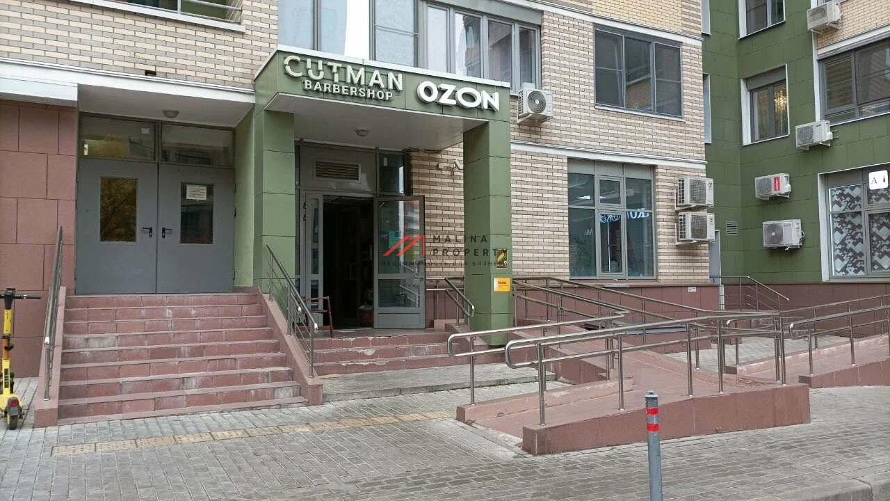 Продажа помещения с арендаторами в ЖК "На Мельникова" 