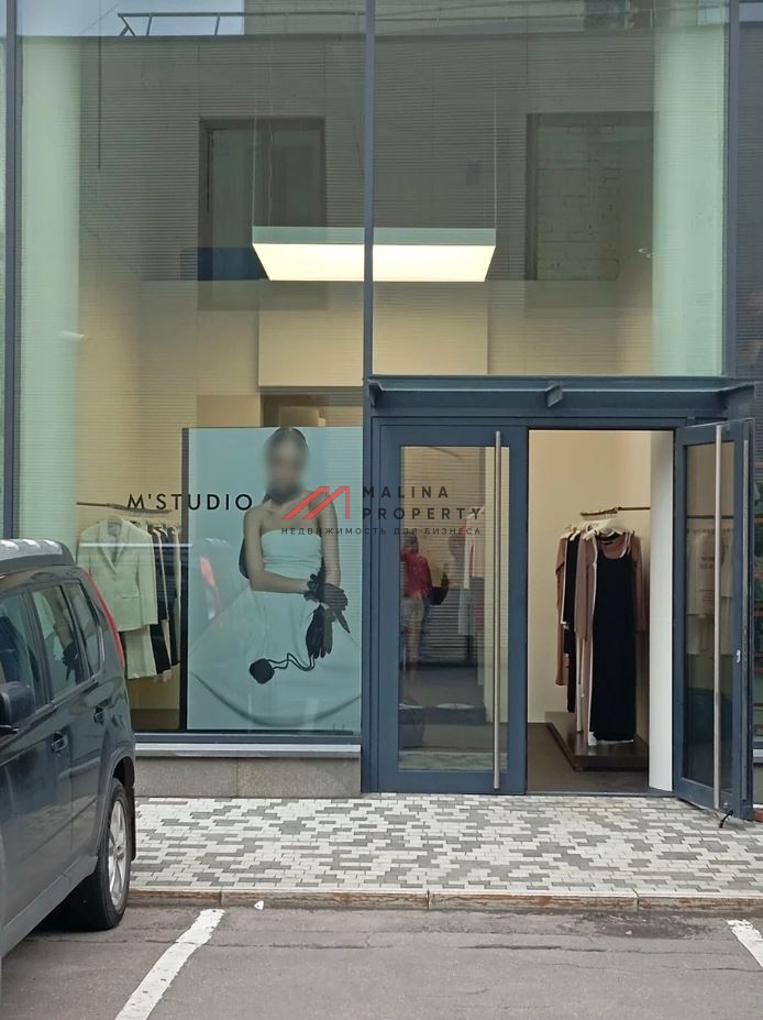 Продажа торгового помещения  на Менделеевской