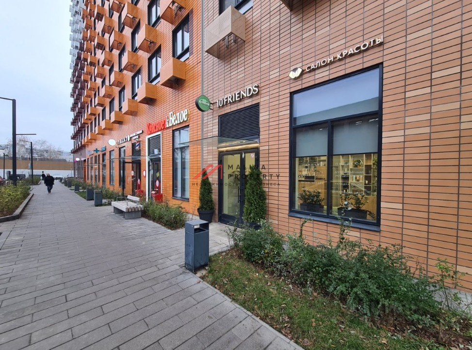 Продажа помещения с арендатором Красное и Белое