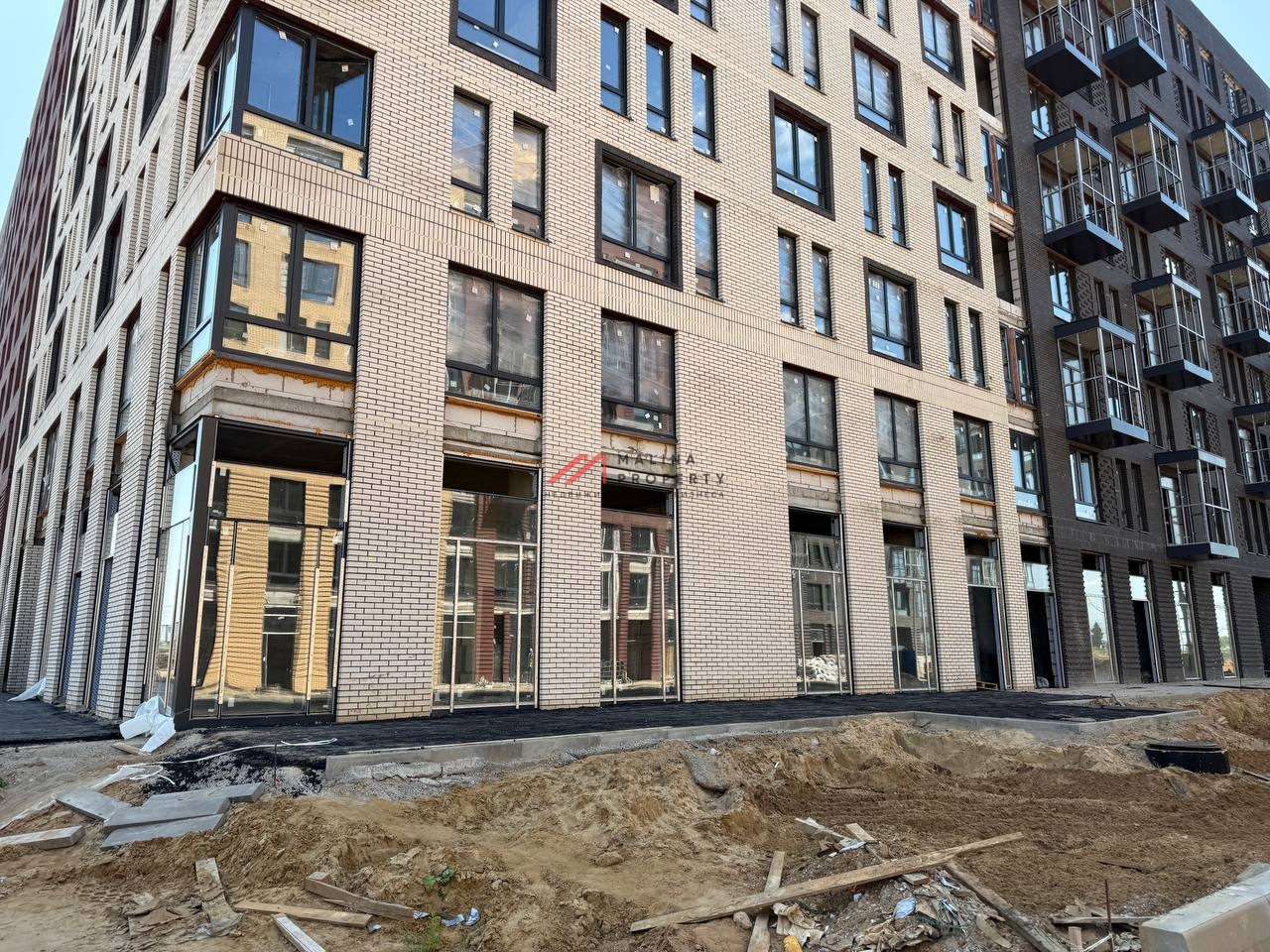 Продажа торгового помещения в ЖК "Рублевские Кварталы"