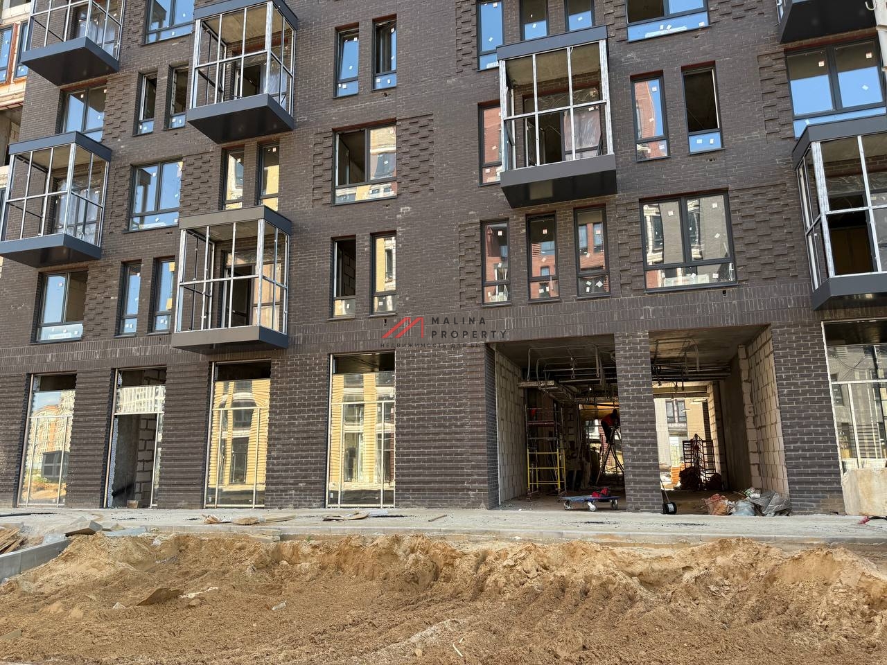 Продажа торгового помещения в ЖК "Рублевские Кварталы"