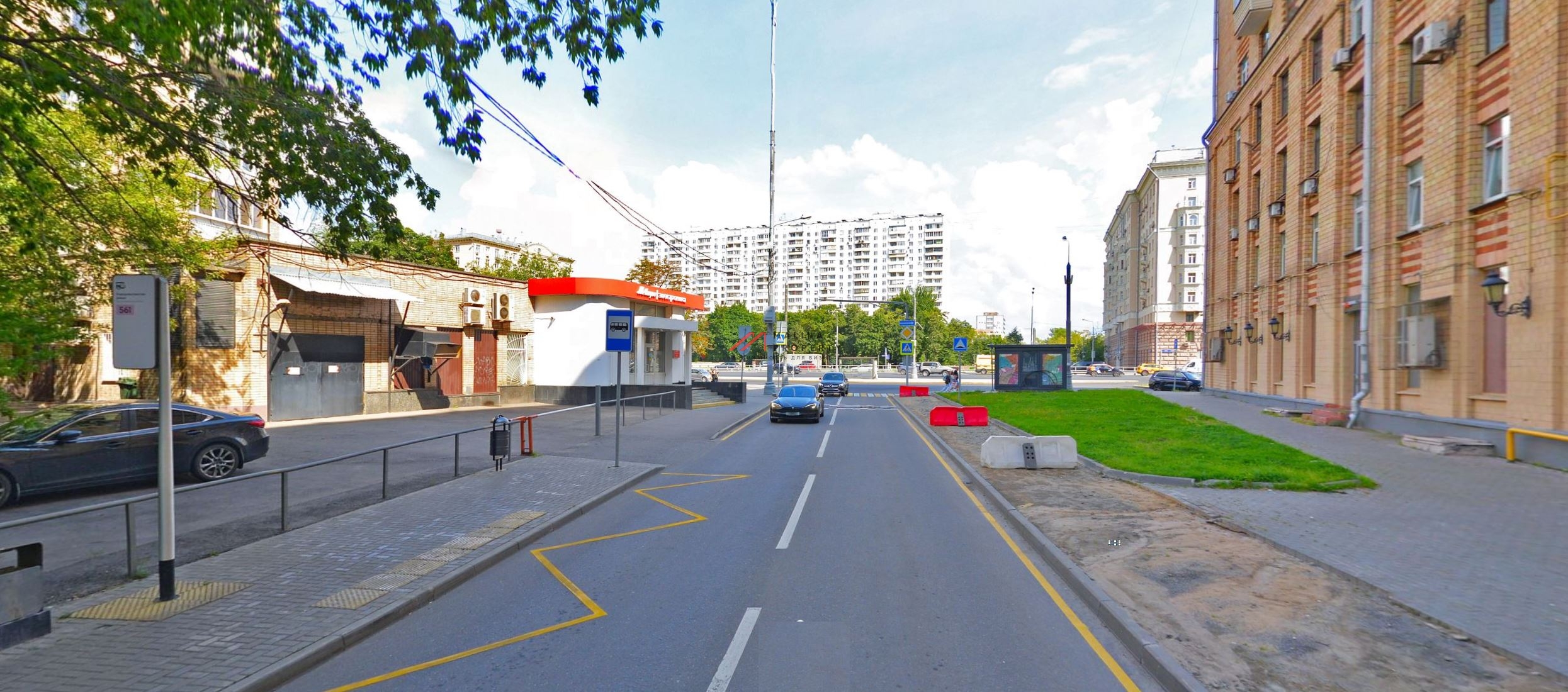 Продажа торгового помещения с магазином М.Видео в Москве