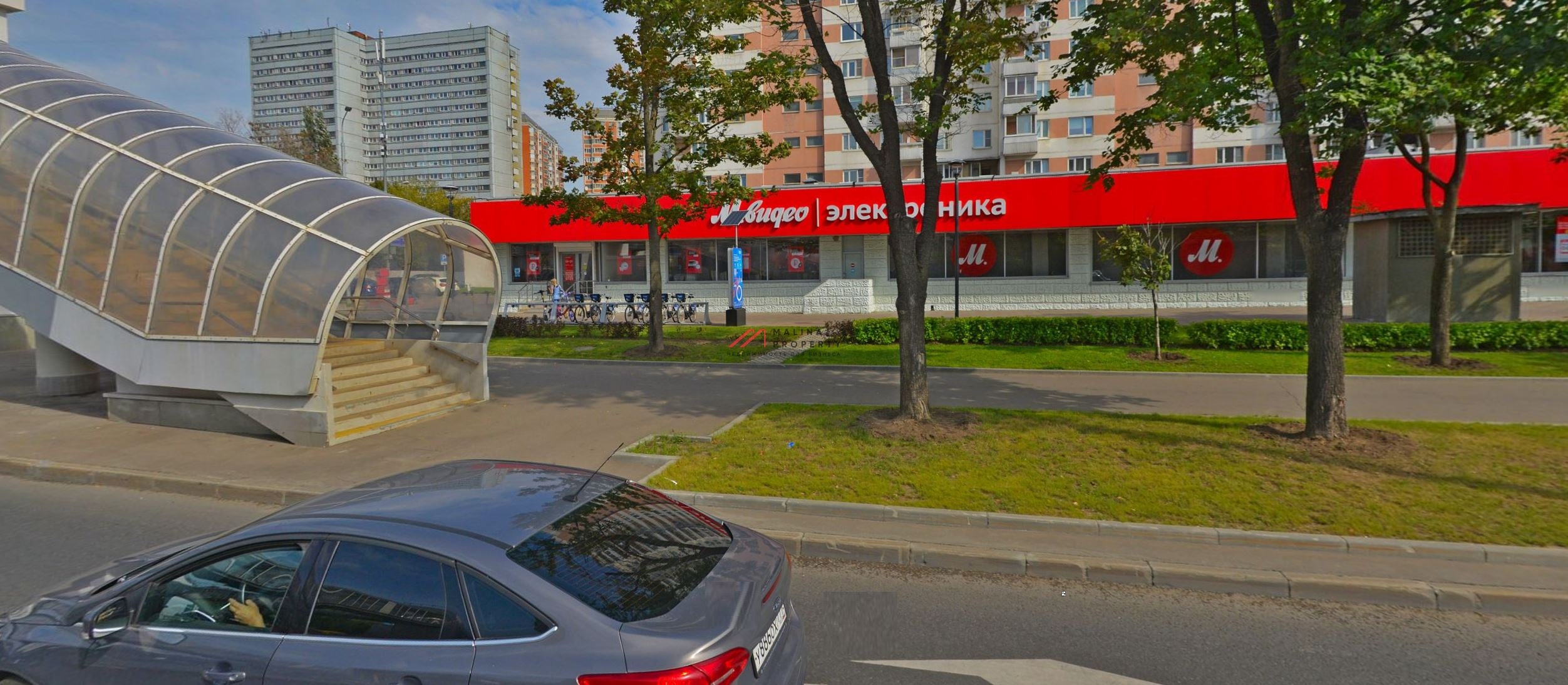 Продажа помещения с магазином М. Видео на Октябрьском поле