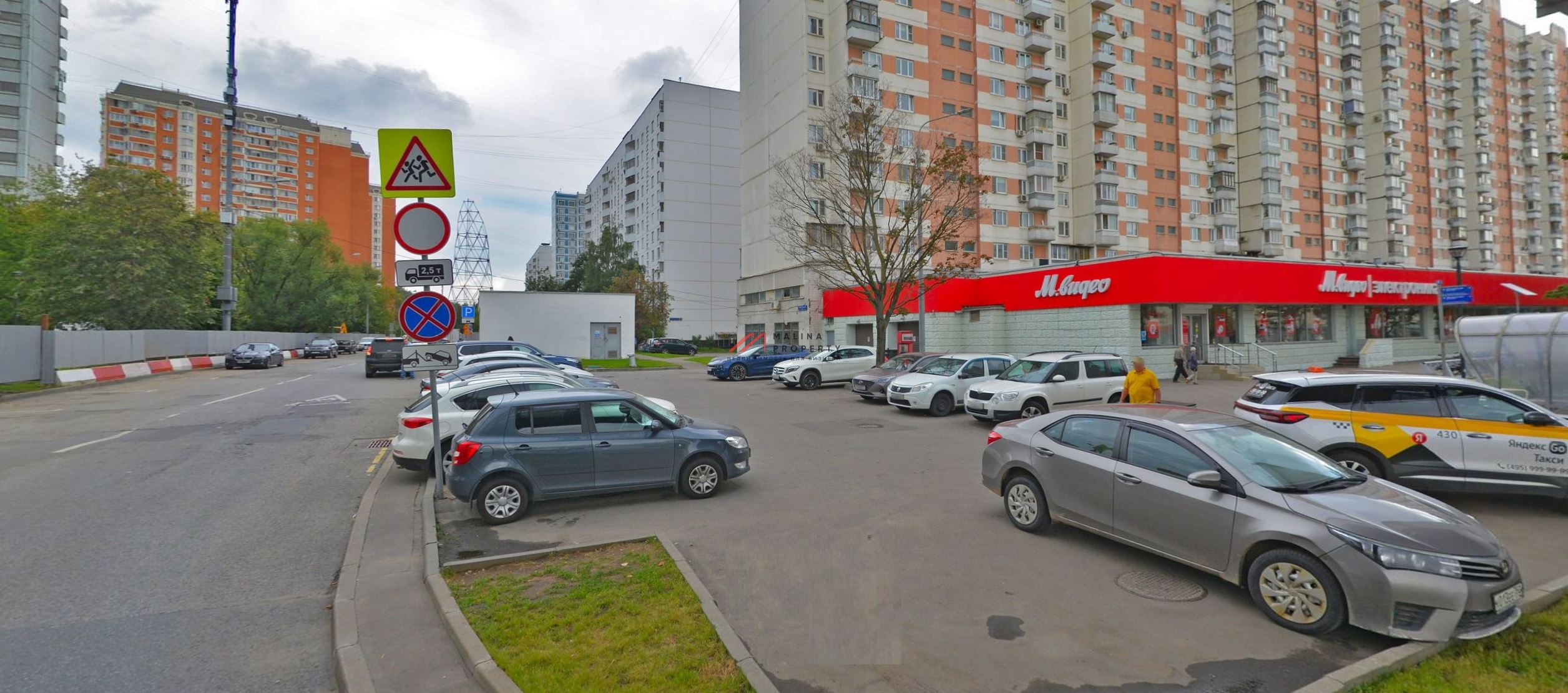 Продажа помещения с магазином М. Видео на Октябрьском поле