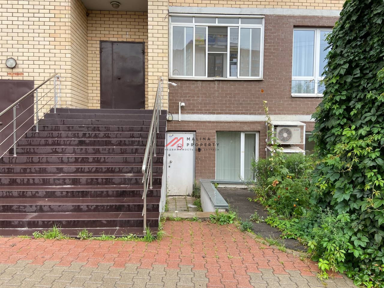 Аренда торгового помещения в жилом доме