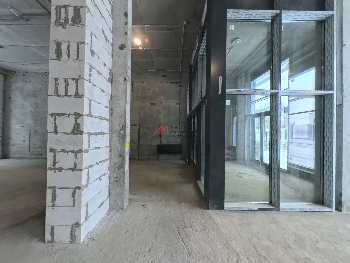 Аренда торгового помещения в новом доме