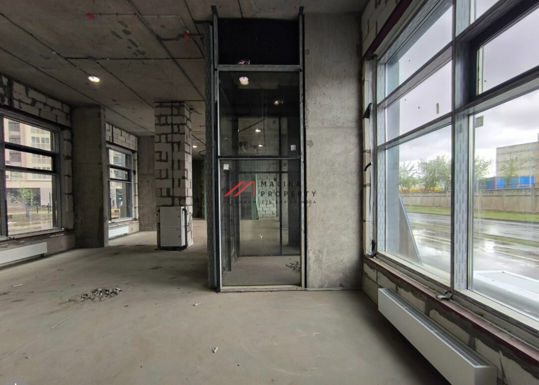 Аренда торгового помещения в новом жилом доме