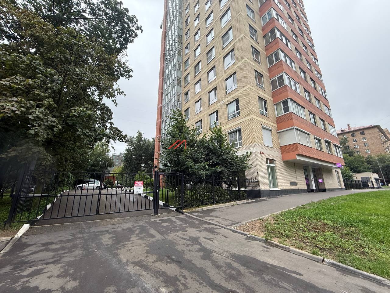 Продажа помещения с арендаторами  "Улыбка радуги" и "Магнит"