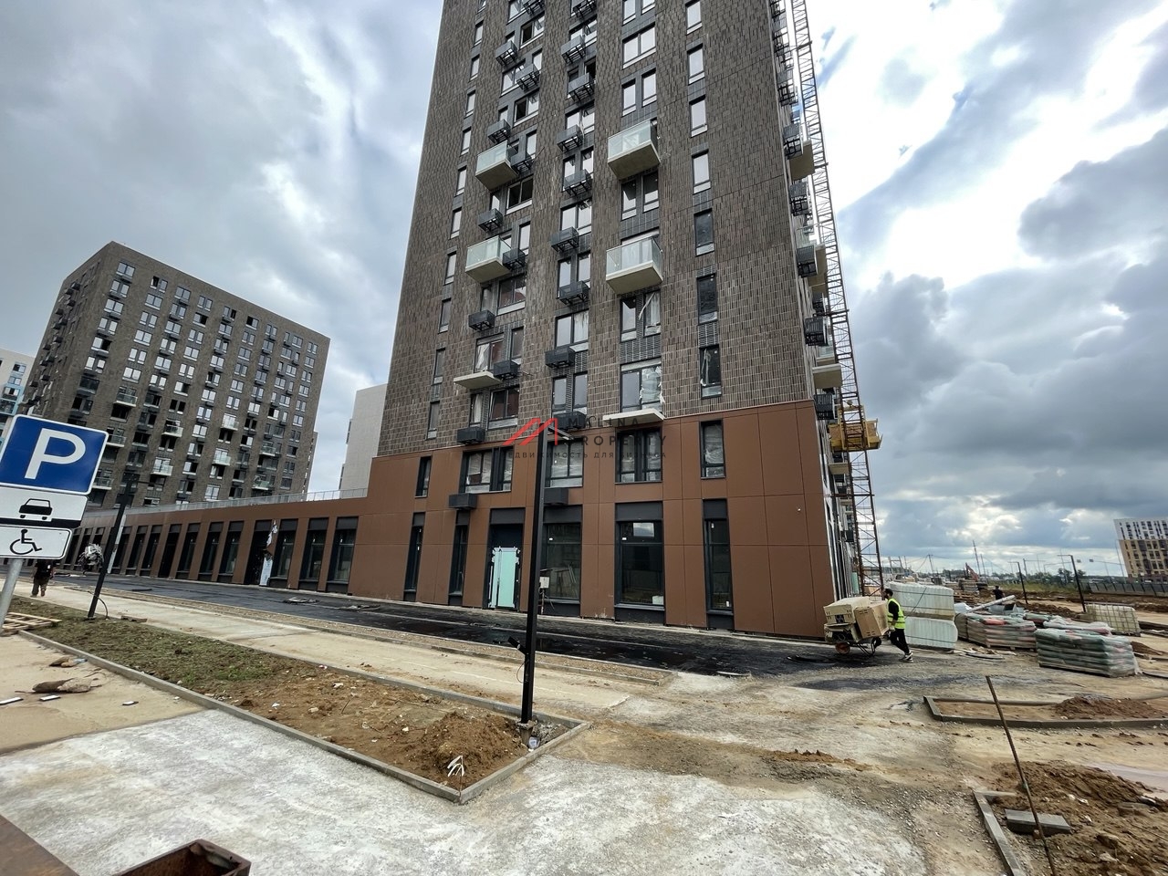 Продажа помещения с арендатором Пятерочка в ЖК "Остафьево"