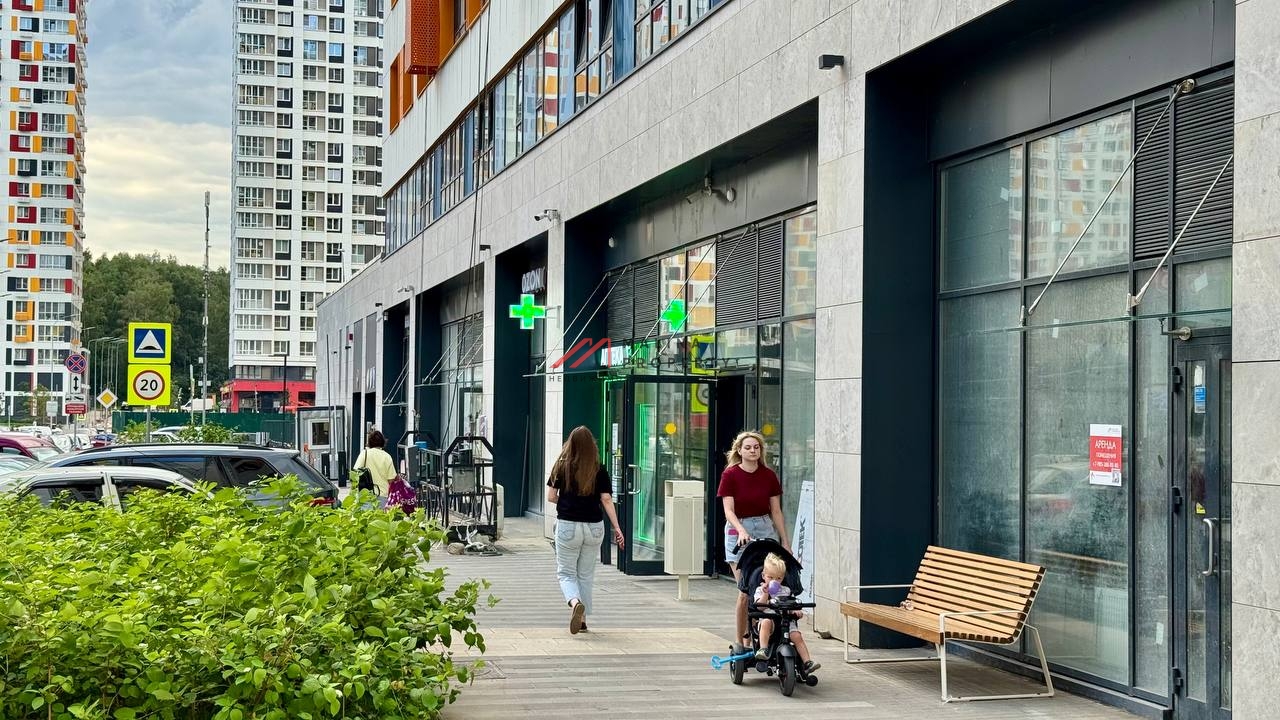 Аренда торгового помещения в ЖК "Спутник"