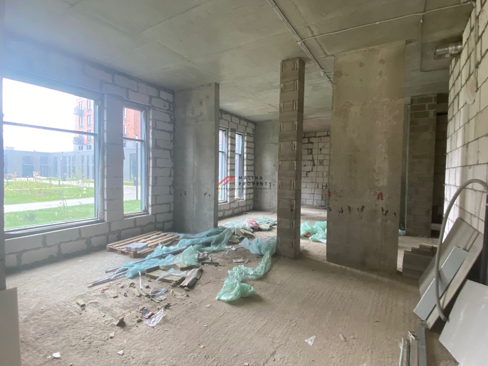 Продажа торгового помещения в ЖК "Остафьево" 