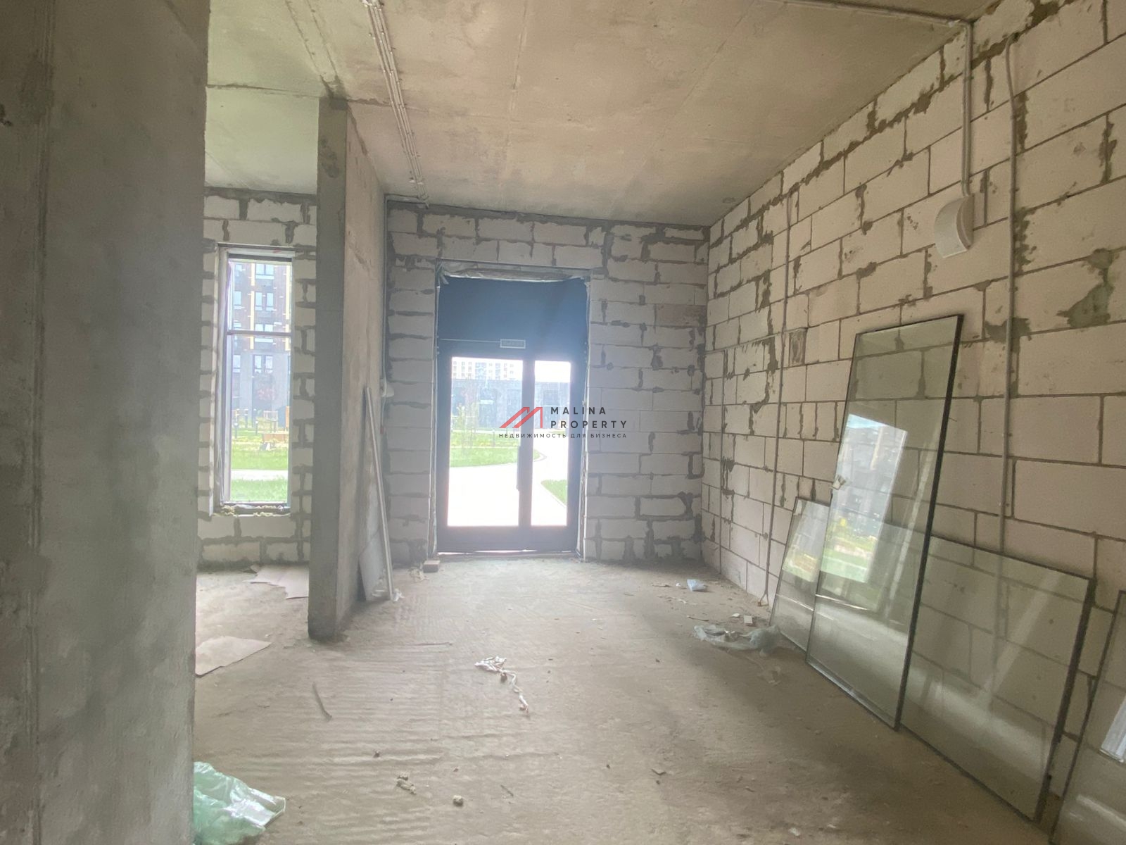 Продажа торгового помещения в ЖК "Остафьево" 