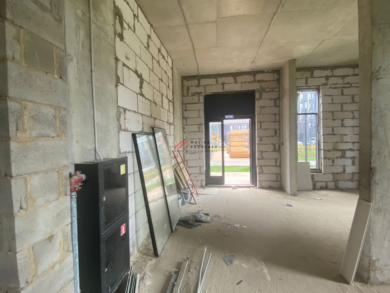 Продажа торгового помещения в ЖК "Остафьево" 