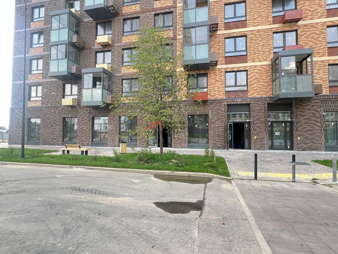 Продажа торгового помещения с магазином Магнит в ЖК "Алхимово"