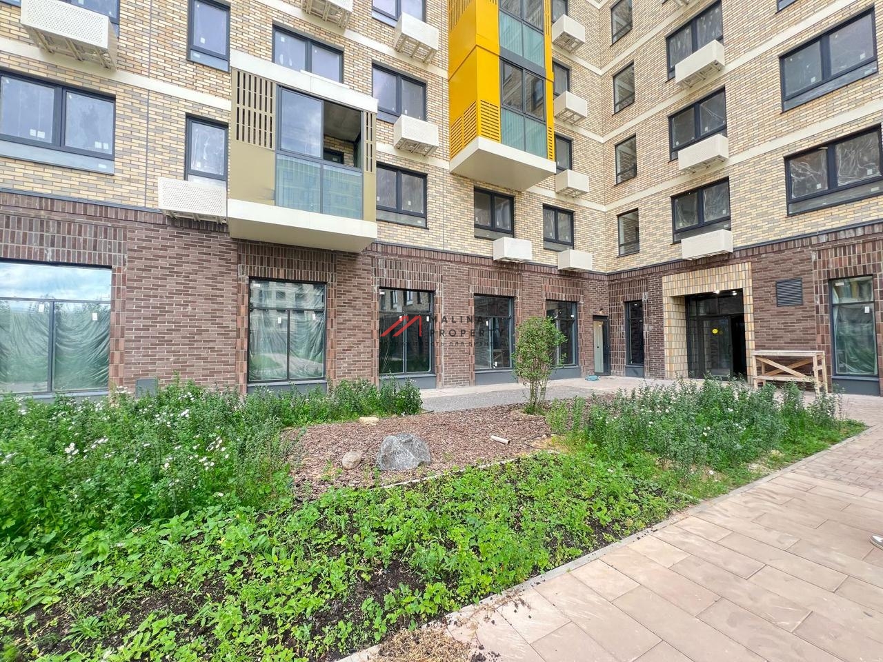 Продажа торгового помещения с магазином Магнит в ЖК "Алхимово"