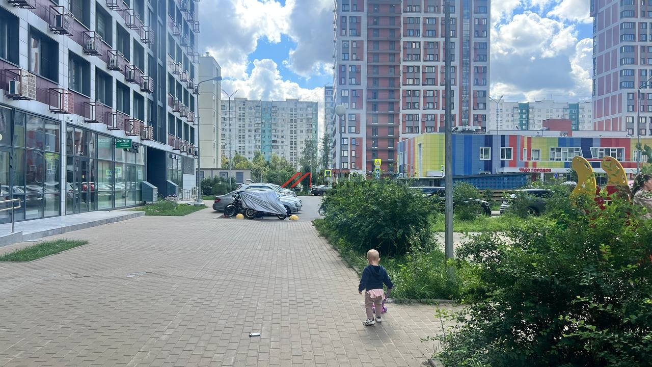 Продажа помещения арендатором 4Hands