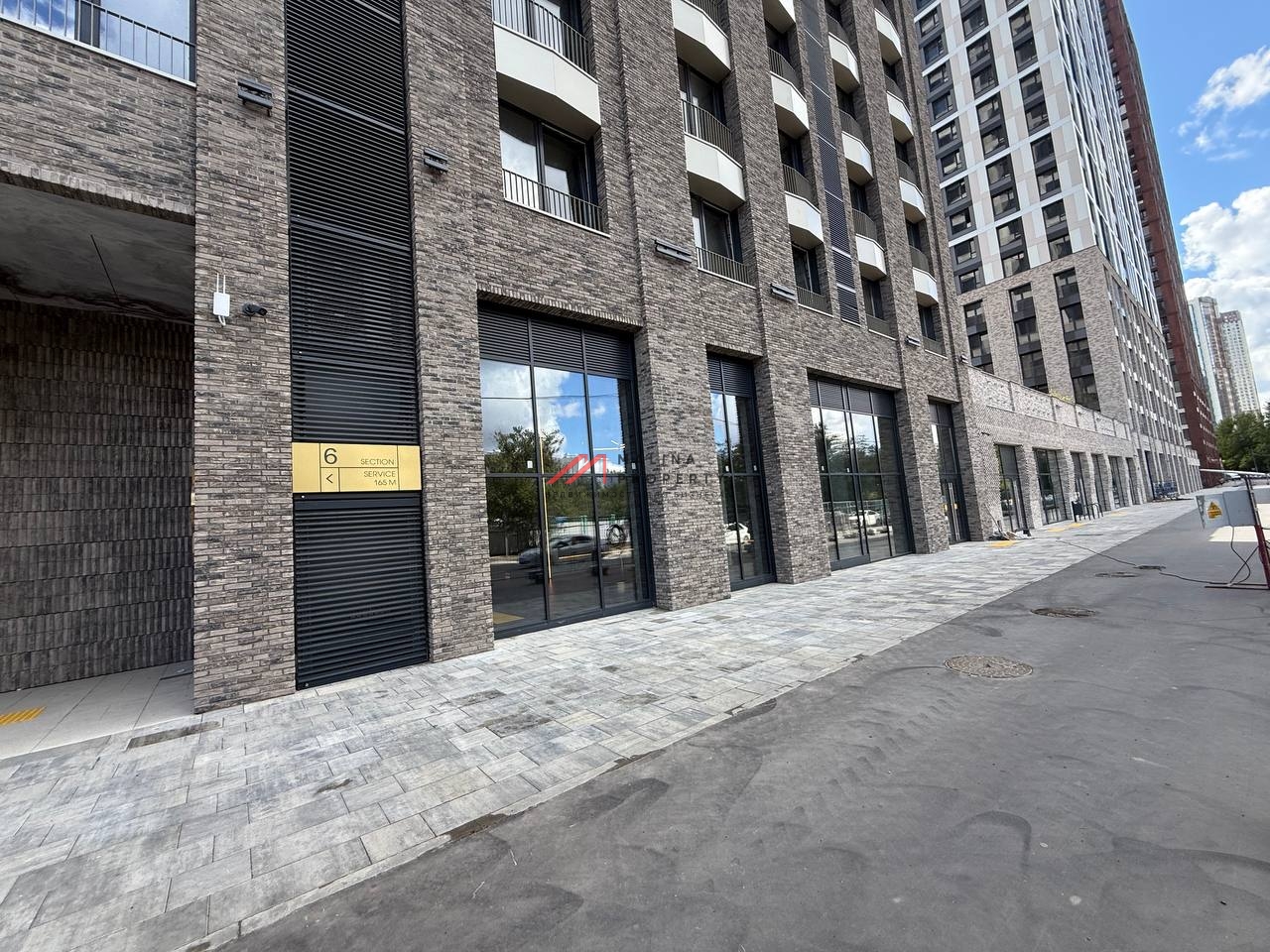 Продажа торгового помещения в ЖК "EVER" 