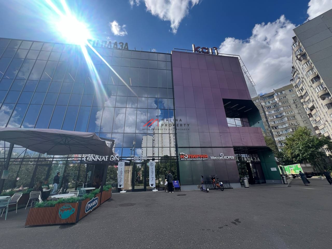 Продажа торгового центра на выходе из метро Митино