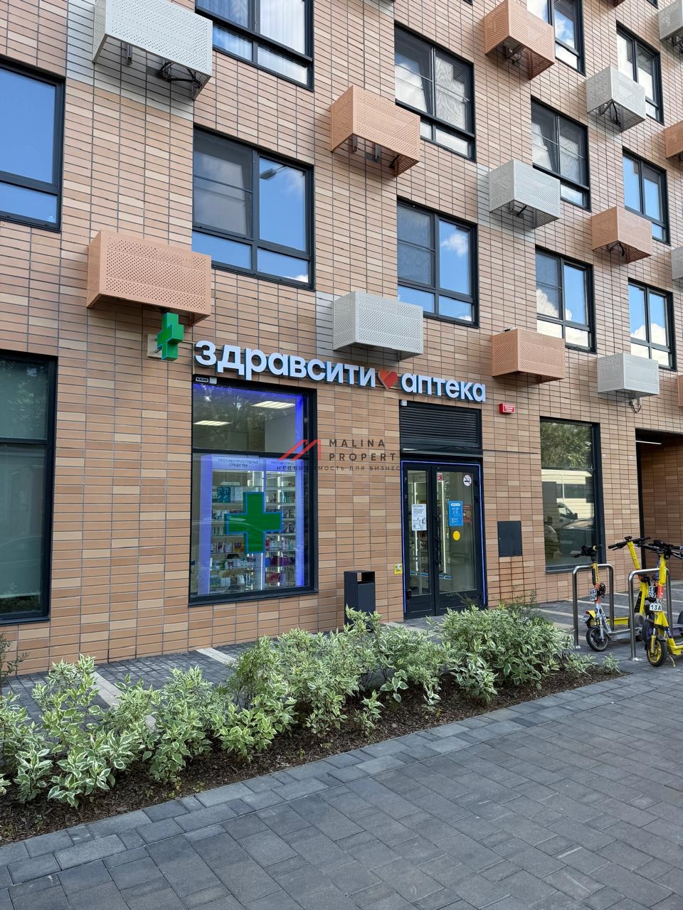 Продажа помещения с арендаторами в ЖК Алтуфьевское 53