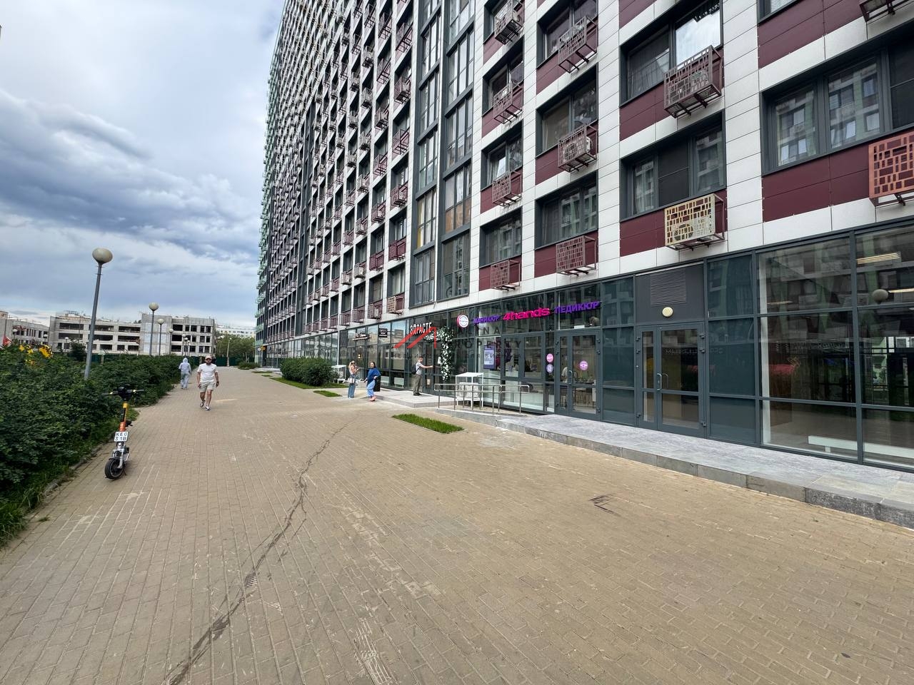 Продажа помещения арендатором 4Hands