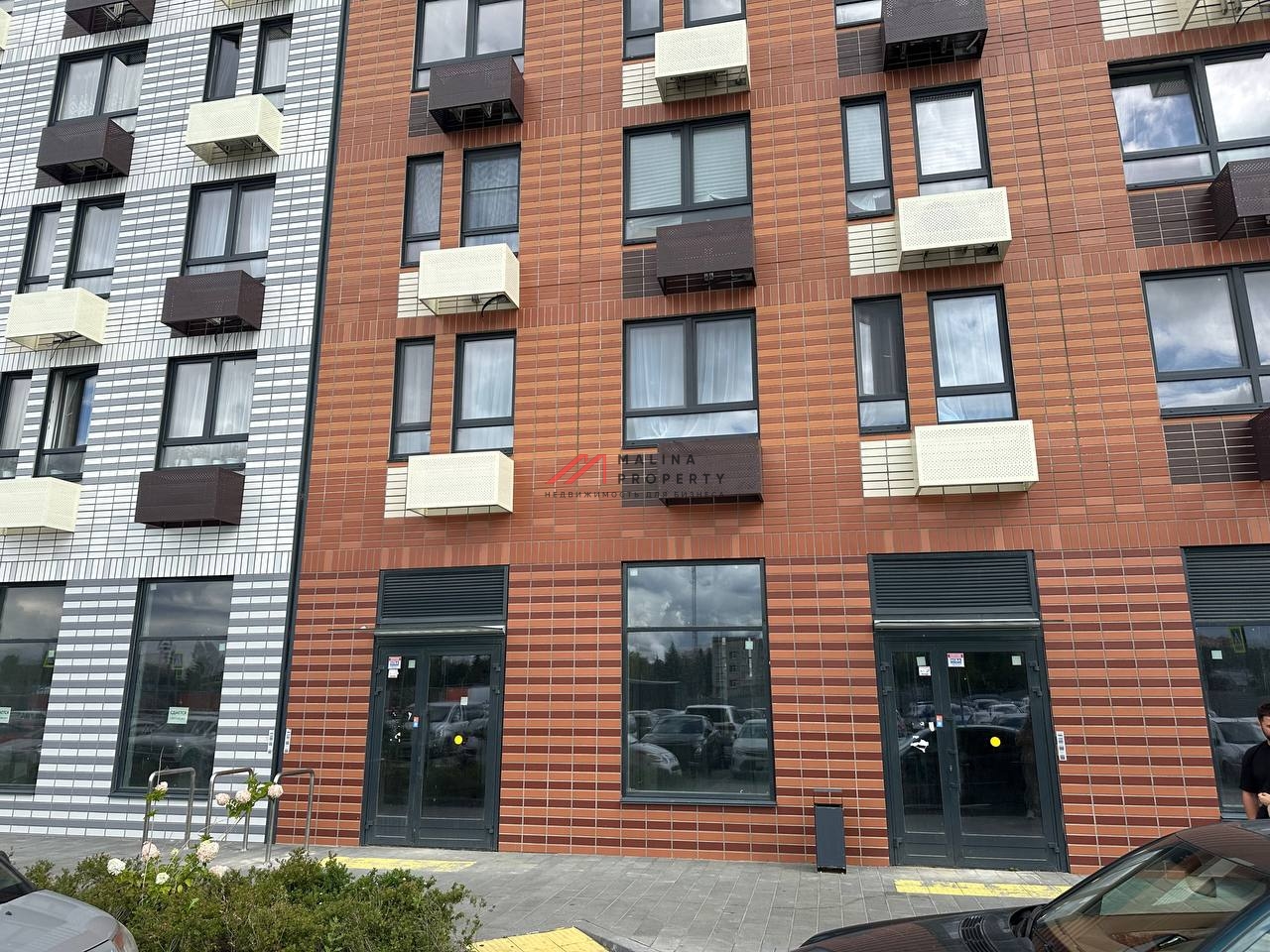 Аренда торгового помещения в ЖК "Белая дача"