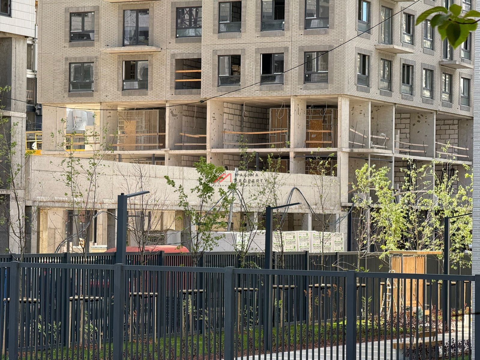 Продажа нежилого помещения в ЖК "Бусиновский Парк" 