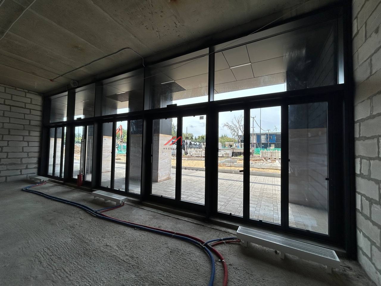 Аренда помещения под общепит в жилом комплексе "Остров"