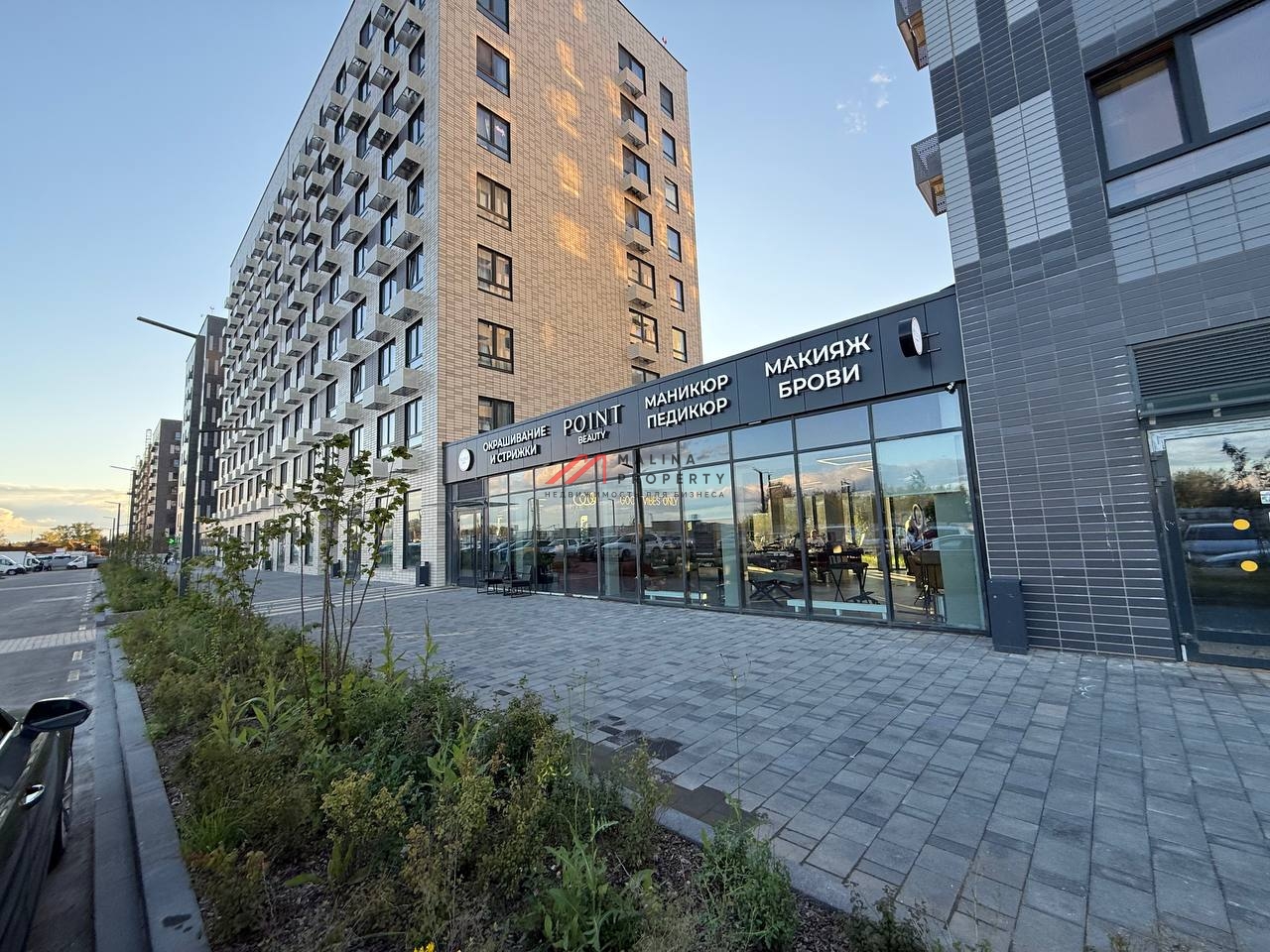 Продажа помещения с арендатором салон красоты