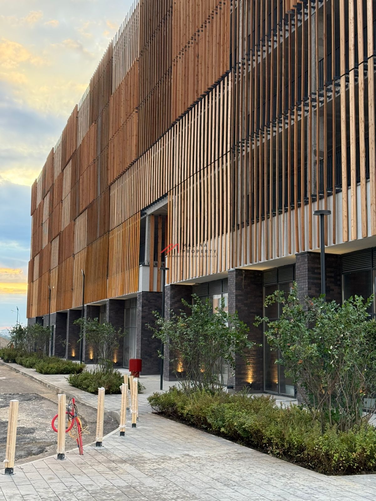 Аренда торгового помещения в ЖК "Пеpвый квaртал" 